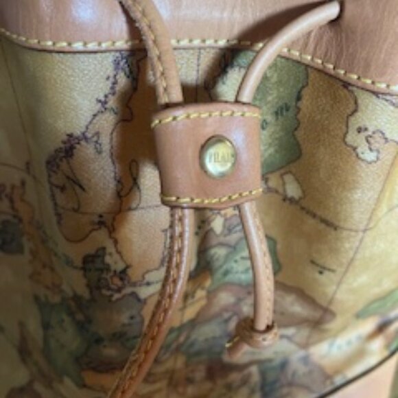 Alviero Martini  Prima 1A Classe Geo Medium  Bucket bag - Picture 12 of 12